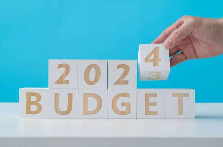 Building blocks with the words 2024 BUDGET