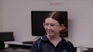 Elanora High School student