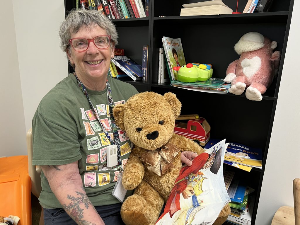 Cathy Serventy and a teddy bear 
